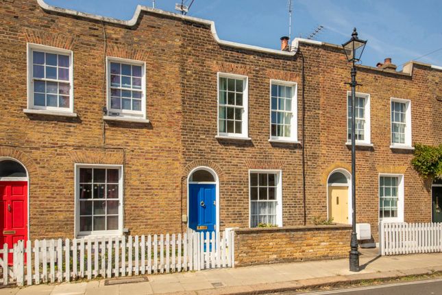 Clarence Way, London 2 bed terraced house for sale