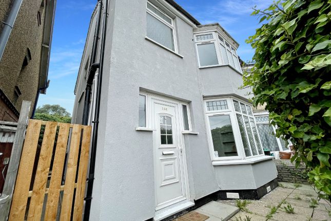 Park Street, Luton, Bedfordshire, LU1... 3 bed semi