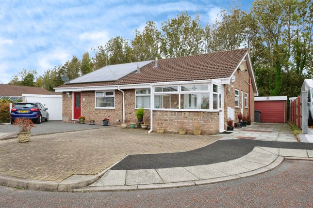 2 bedroom semi-detached bungalow for sale