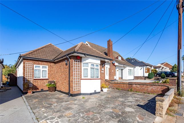 Cranham Gardens, Upminster, RM14 3 bed bungalow for sale