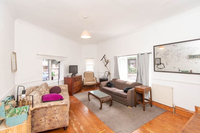 Club Garden Road, Sheffield S11 4 bed end of terrace house for sale
