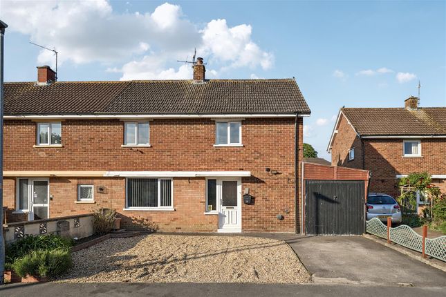 Queens Road, Devizes 3 bed end of terrace house for sale