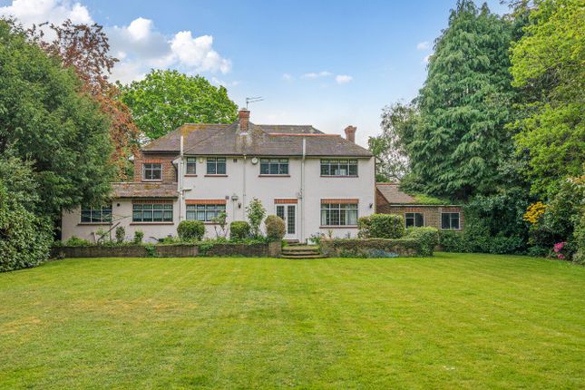 Barnet Wood Road, Keston, Kent, BR2 3 bed detached house for sale
