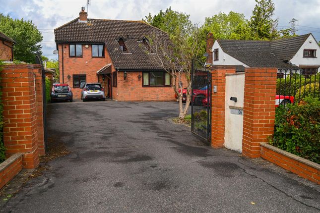 6 bedroom detached house for sale