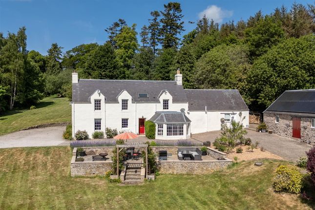 4 bedroom farm house for sale