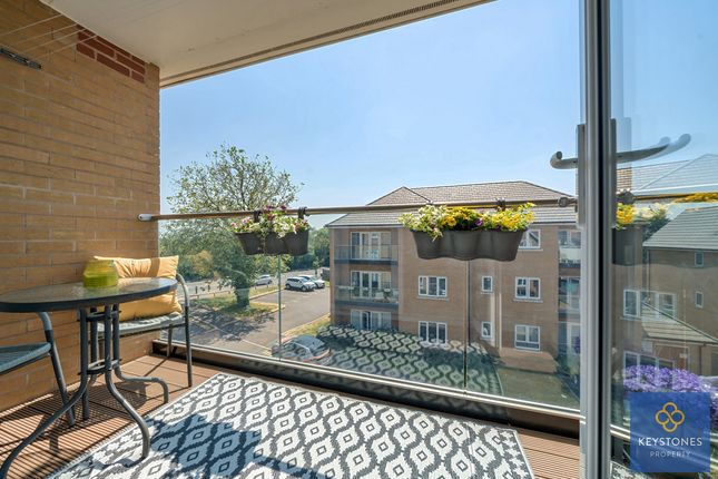 Bakery Close, Chadwell Heath, RM6 2 bed apartment for sale