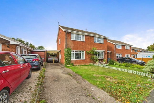 Jacomb Road, Lower Broadheath... 2 bed semi