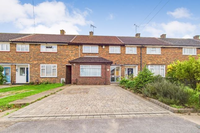 Usk Road, Aveley, South Ockendon... 3 bed terraced house for sale