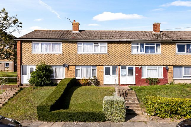 Hirst Close, Dover, CT16 3 bed terraced house for sale