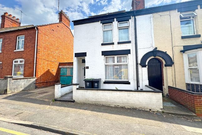 Queen Street, Rushden... 4 bed end of terrace house for sale