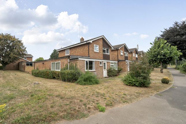 Bluebell Close, Flitwick, MK45 3 bed link detached house for sale