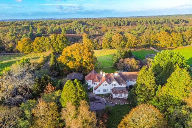 6 bedroom detached house for sale