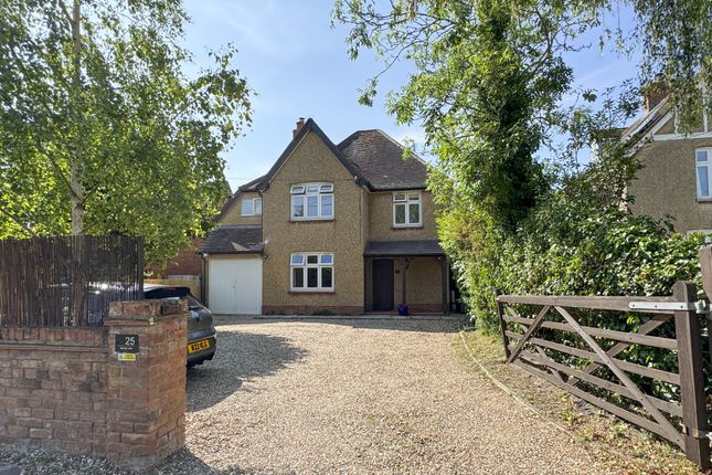 Watlington, Oxfordshire, OX49 4 bed detached house for sale