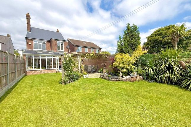 Chiltern Road, Dunstable 4 bed detached house for sale