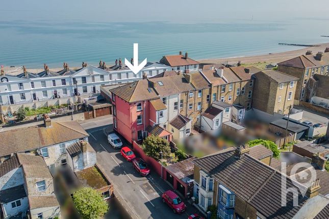 Marine Parade, Sheerness ME12 7 bed end of terrace house for sale