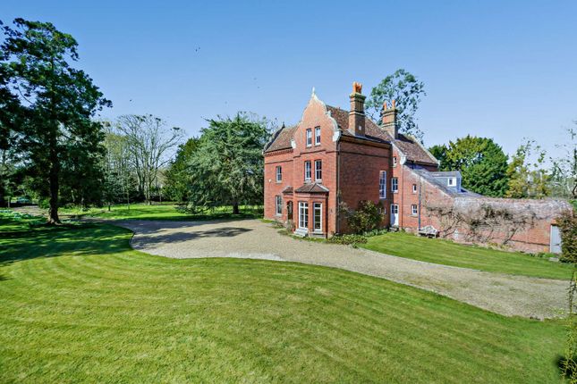 North Entrance, Saxmundham, Suffolk 5 bed detached house for sale