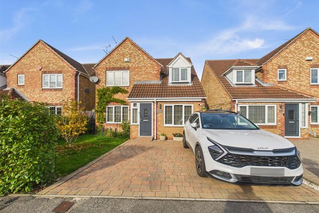 Santolina Way, Hull 3 bed detached house for sale