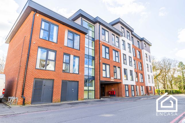 Oak View, Richard Lewis Way, Shirley 2 bed apartment for sale
