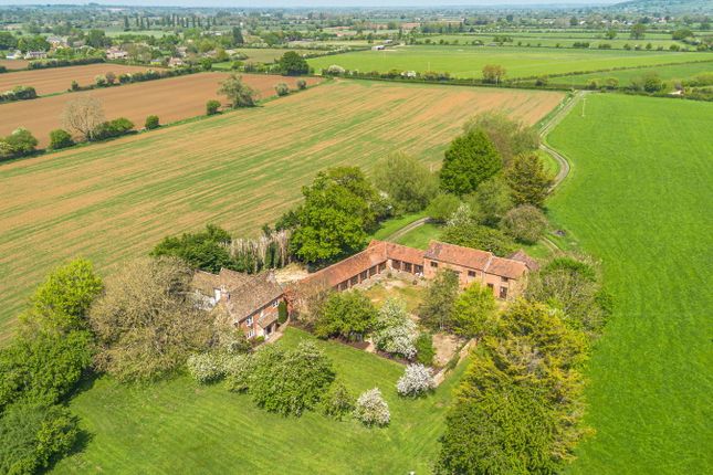 Tytherton Lucas 6 bed detached house for sale