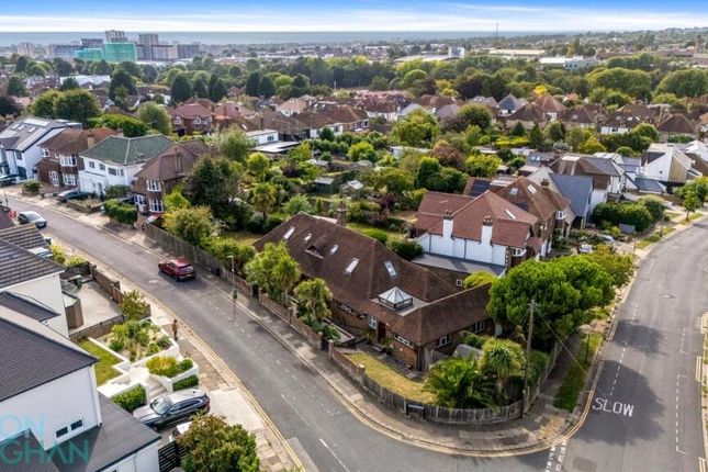 Hove, East Sussex BN3 4 bed detached house for sale