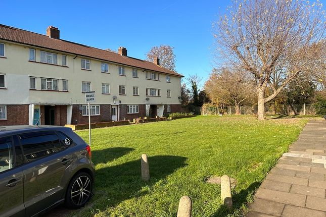 The Coppice, Yiewsley UB7 3 bed flat for sale