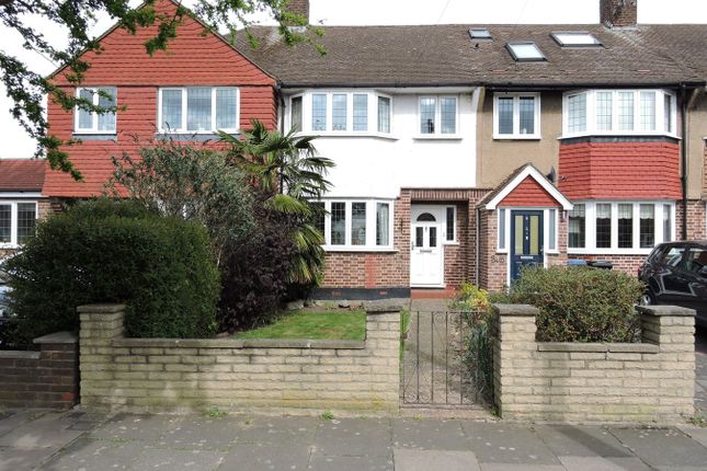 Kenilworth Crescent, Enfield, EN1 3 bed terraced house for sale