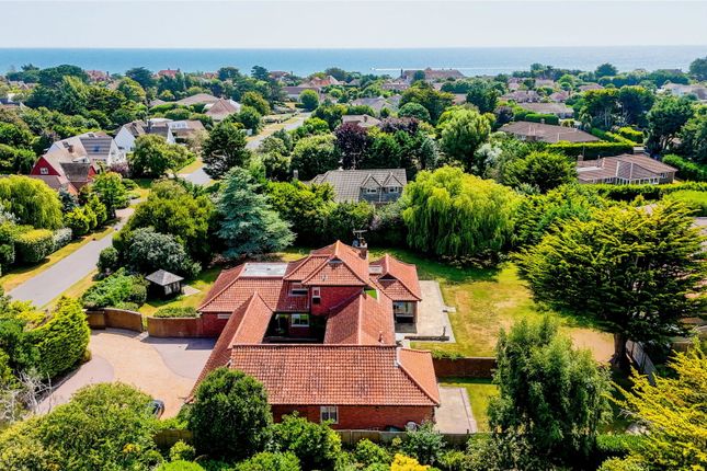 Angmering Lane, East Preston BN16 5 bed detached house for sale