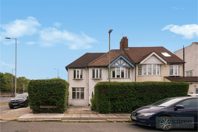 Tenterden Drive, Hendon 4 bed house for sale