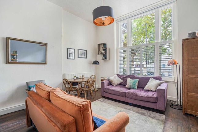 Gloucester Gardens, Bayswater... Studio for sale