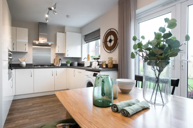 3 bed detached house