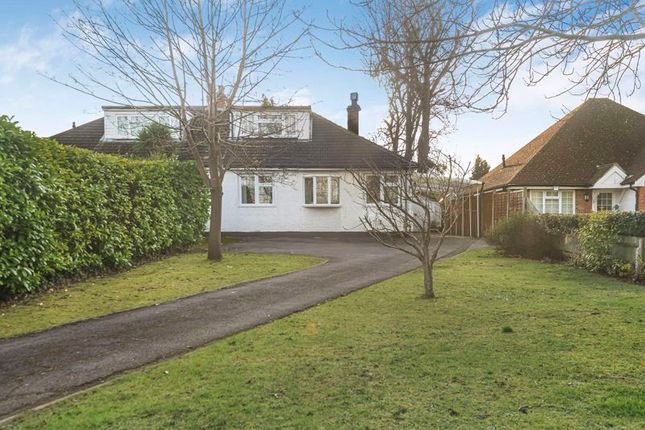 Kennel Lane, Fetcham 3 bed chalet for sale