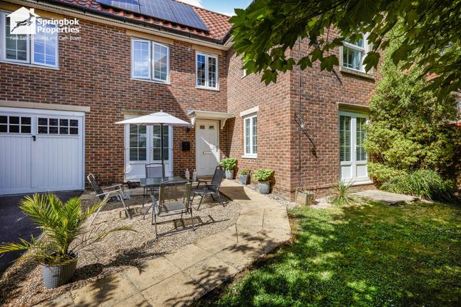 4 bedroom terraced house for sale