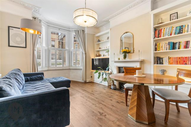 Cromford Road, London 2 bed flat for sale