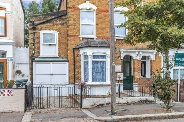 Townsend Road, Tottenham, London, N15 2 bed apartment for sale