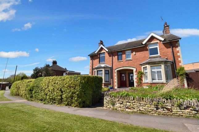 3 bed semi-detached house