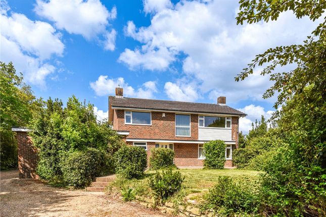 4 bed detached house