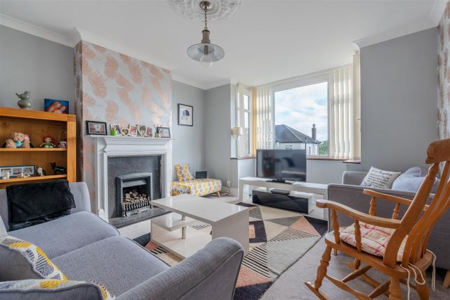 Imperial Walk, Knowle 3 bed semi