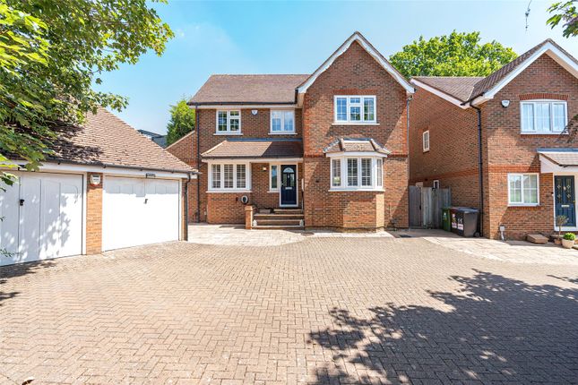 Beechcroft Road, Hertfordshire WD23 4 bed detached house for sale