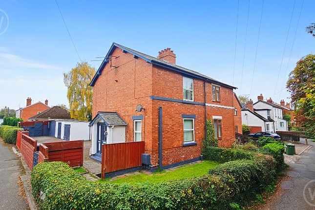 2 bedroom semi-detached house for sale