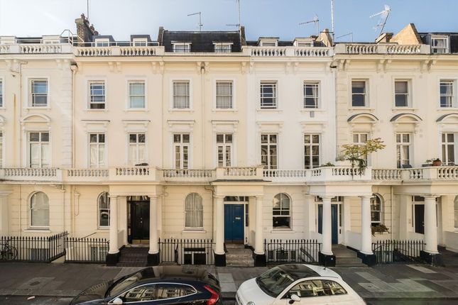 Winchester Street, London SW1V 1 bed flat for sale