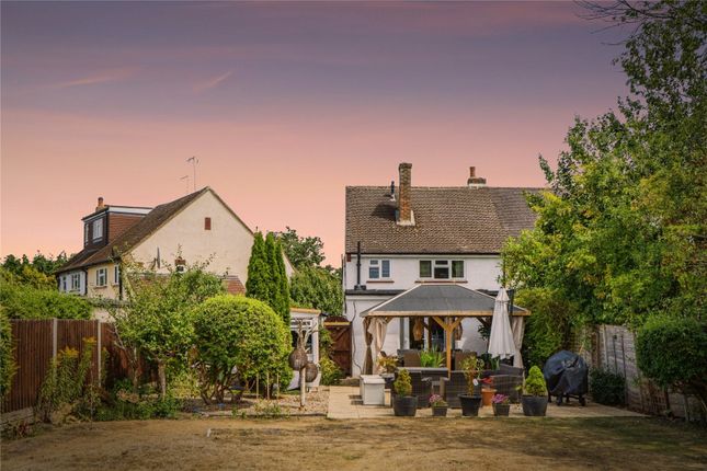 4 bed semi-detached house