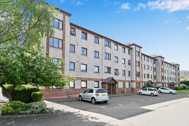 4/2 Hawthornden Place, Edinburgh, EH7... 2 bed ground floor flat for sale