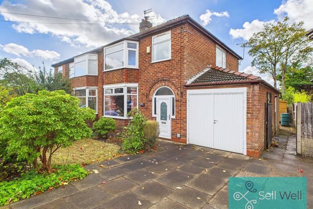 Maple Grove, Manchester M28 3 bed semi