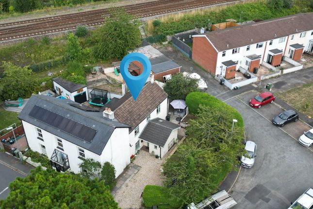 Keyberry Road, Newton Abbot TQ12 3 bed semi