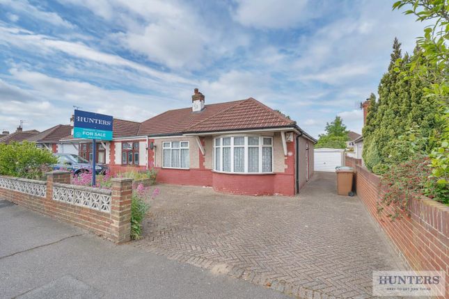 2 bedroom semi-detached bungalow for sale
