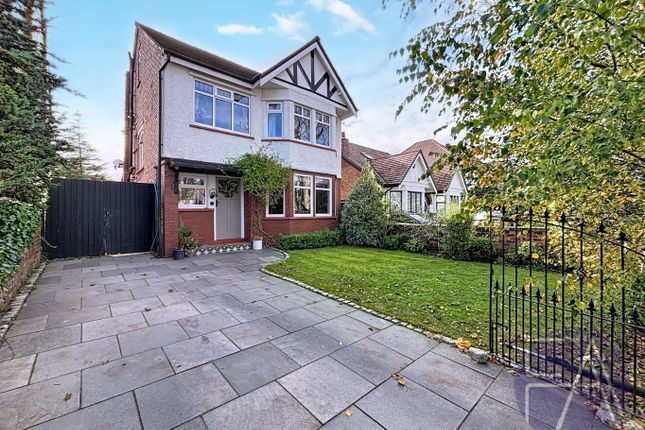 Henley Drive, Southport PR9 5 bed detached house for sale