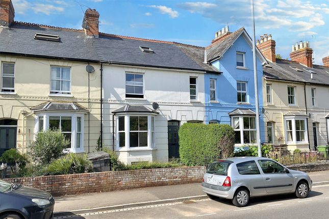 4 bedroom terraced house for sale