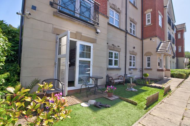 2 bedroom flat for sale