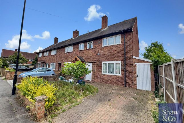 Sparrow Farm Drive, Feltham TW14 3 bed end of terrace house for sale