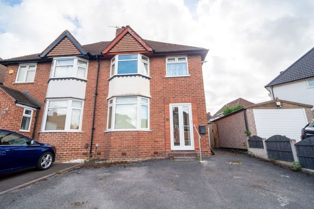 Onslow Crescent, Solihull B92 3 bed semi